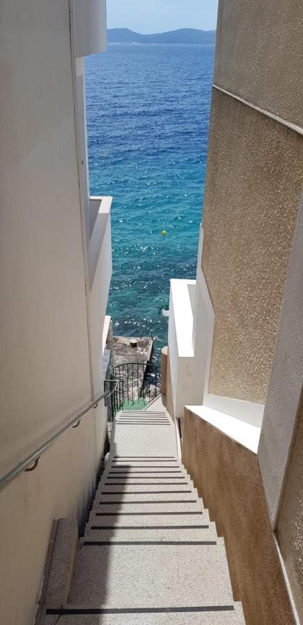 Apartments By The Sea Pisak, Omis - 1018 Экстерьер фото